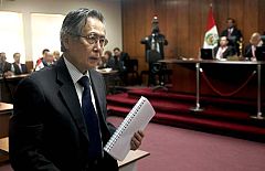 El ex presidente Fujimori condenado a 25 años por crímenes contra la humanidad en Perú