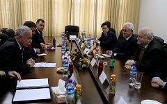 Moratinos reitera en Ramala la necesidad de crear un Estado palestino