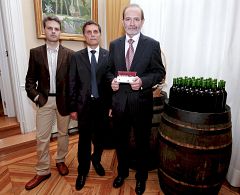 Científicos españoles presentan un 'elixir de la juventud' elaborado a partir de uva de mesa