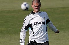 Pepe, castigado con diez partidos