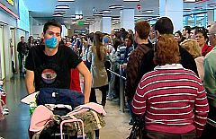 Cinco nuevos casos elevan a ocho los posibles infectados por gripe porcina en España