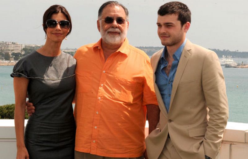 Coppola estrena en Cannes su último y personal film, "Tetro", con Maribel Verdú