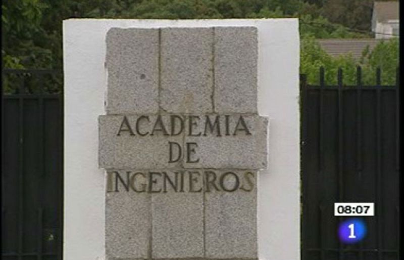 Un grupo de 130 escolares visitó una base militar en Madrid en cuarentena por la gripe A