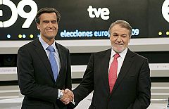 Los candidatos 'pasan' de Europa en el cara a cara para enzarzarse en las polémicas nacionales