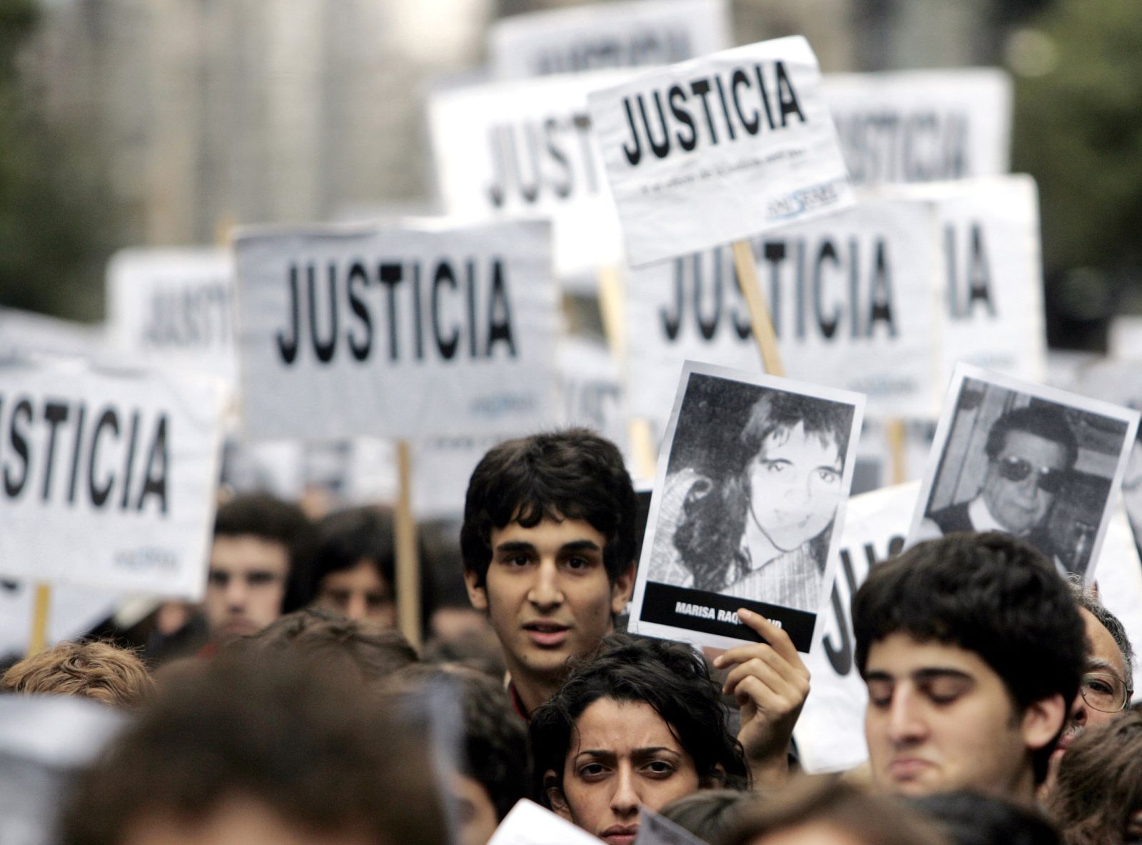 Se reabre la investigación por el atentado de una asociación judía en Argentina que dejó 85 muertos