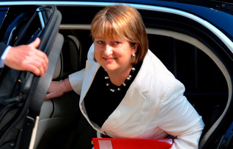 Los medios británicos dan por segura la dimisión de la ministra del Interior, Jacqui Smith