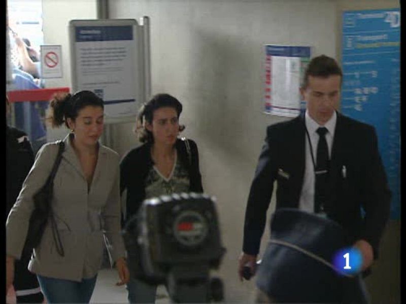 Las familias de los desaparecidos en el Airbus aún mantienen la esperanza