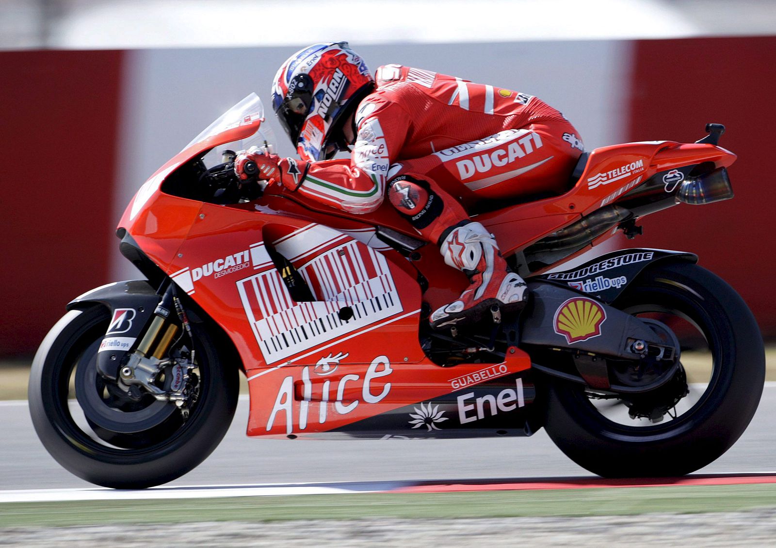 SEGUNDA SESIÓN DE ENTRENAMIENTOS LIBRES EN EL CIRCUITO DE CATALUÑA PARA EL GRAN PREMIO DE MOTOCICLISMO