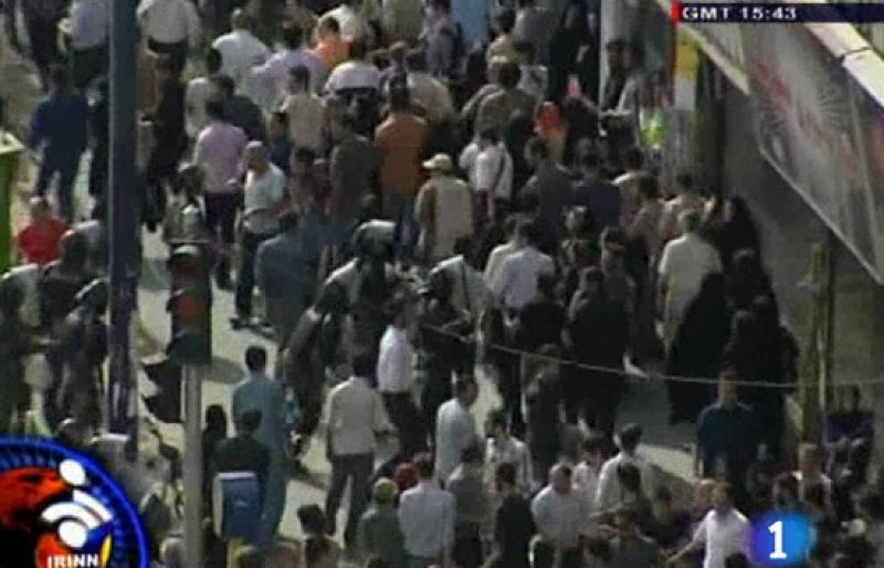 Musaví denuncia presiones para que retire sus denuncias de fraude electoral