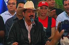 Honduras consigue el apoyo de OEA para buscar una solución a su crisis interna