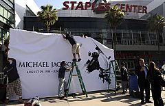 Se sortearán 17.500 entradas gratis para asistir al memorial de Michael Jackson
