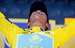 Gárate gana la batalla y Contador, la guerra