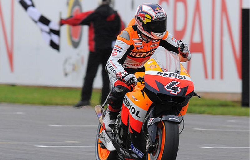 Dovizioso 'se estrena' en MotoGP