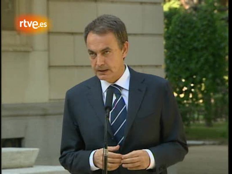 Zapatero expresa su condena "más radical" contra el atentado de ETA en Burgos