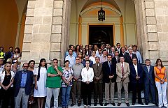 Numerosas concentraciones en toda España en repulsa por el asesinato de los dos guardias