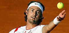 Ferrero claudica ante el poderío de Davydenko