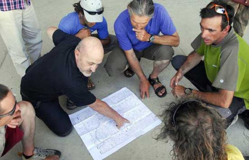 El equipo de rescate cree que estará con el montañero Óscar Pérez antes de tres días