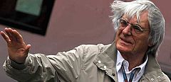 Ecclestone teme la expulsión de Renault de la F1