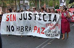 Miles de personas se manifiestan en recuerdo de Carlos Palomino