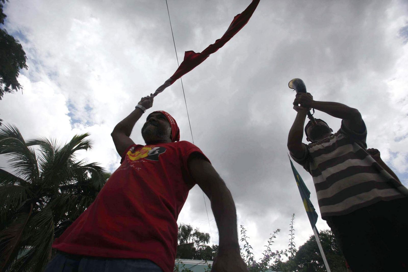 CRISIS ESTANCADA EN UNA HONDURAS QUE SUPERA LOS 90 DÍAS DE MARCHAS
