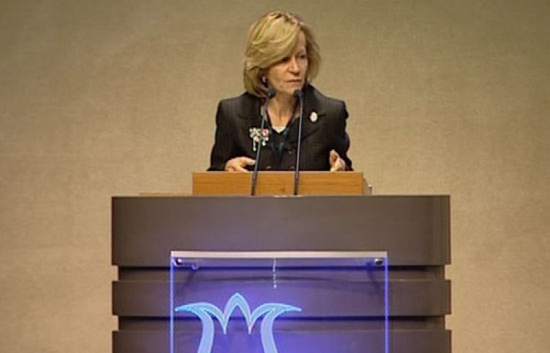 Salgado defiende sus previsiones frente al FMI