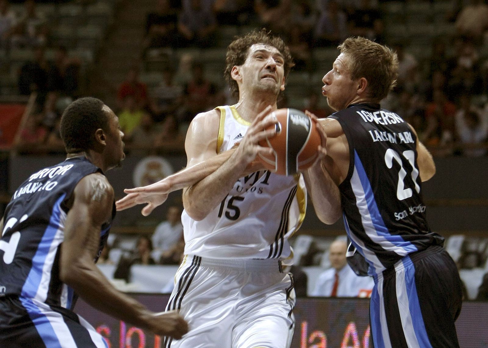 REAL MADRID - LAGUN ARO