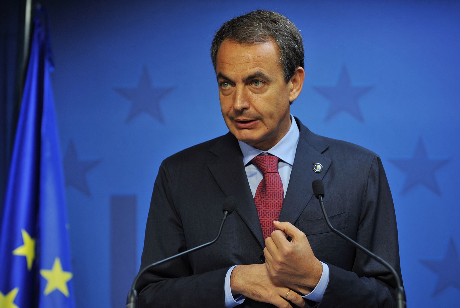 Spain's Prime Minister Jose Luis Rodriguez Zapatero holds a news conference at the end of a two-day European Union leaders summit in Brussels