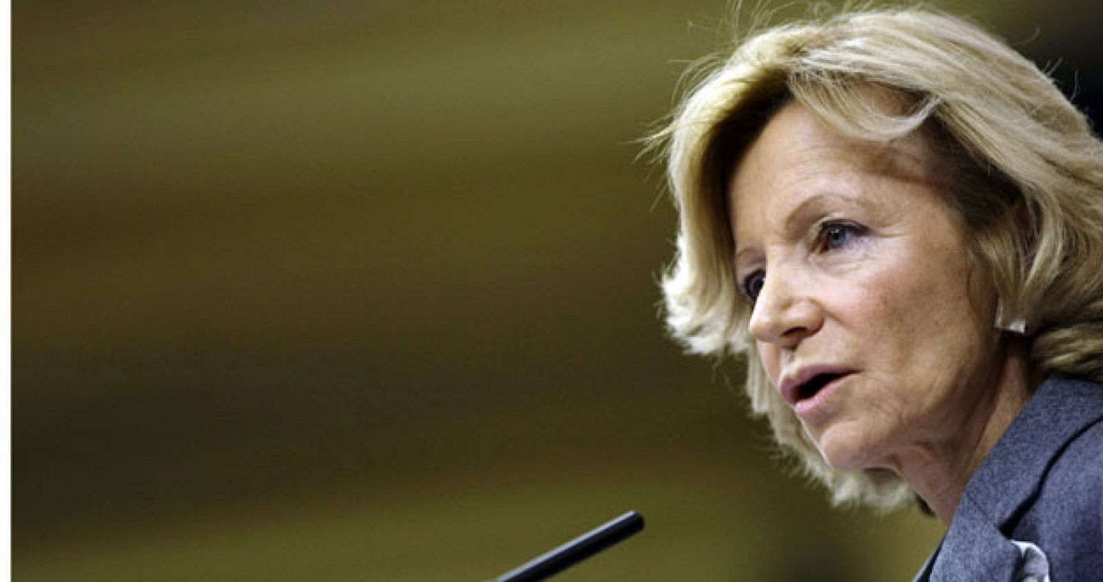 La ministra española de Economía y Hacienda, Elena Salgado