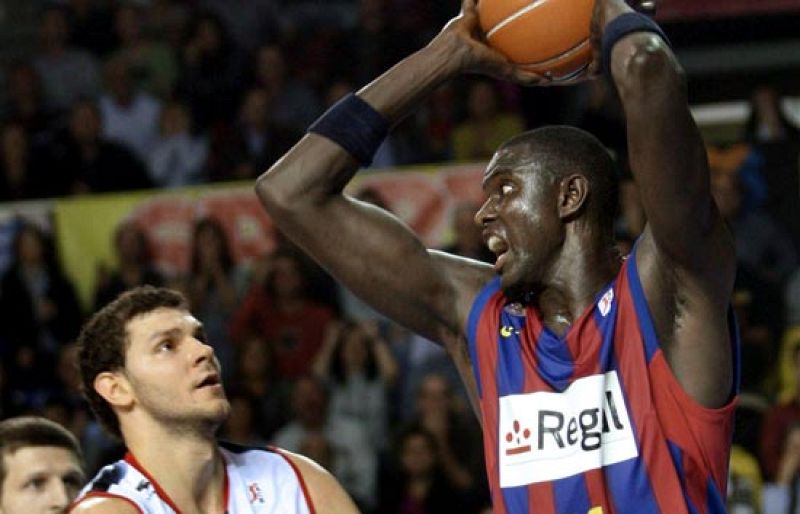 Paliza del Barça al Caja Laboral