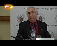 Manuel Castells: "Quien gana la batalla de las mentes gana la batalla del poder"