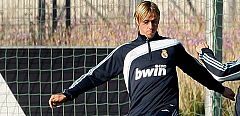 El Madrid recibe al Racing con las bajas de Cristiano, Guti, 'Lass', Van Nistelrooy y Ramos