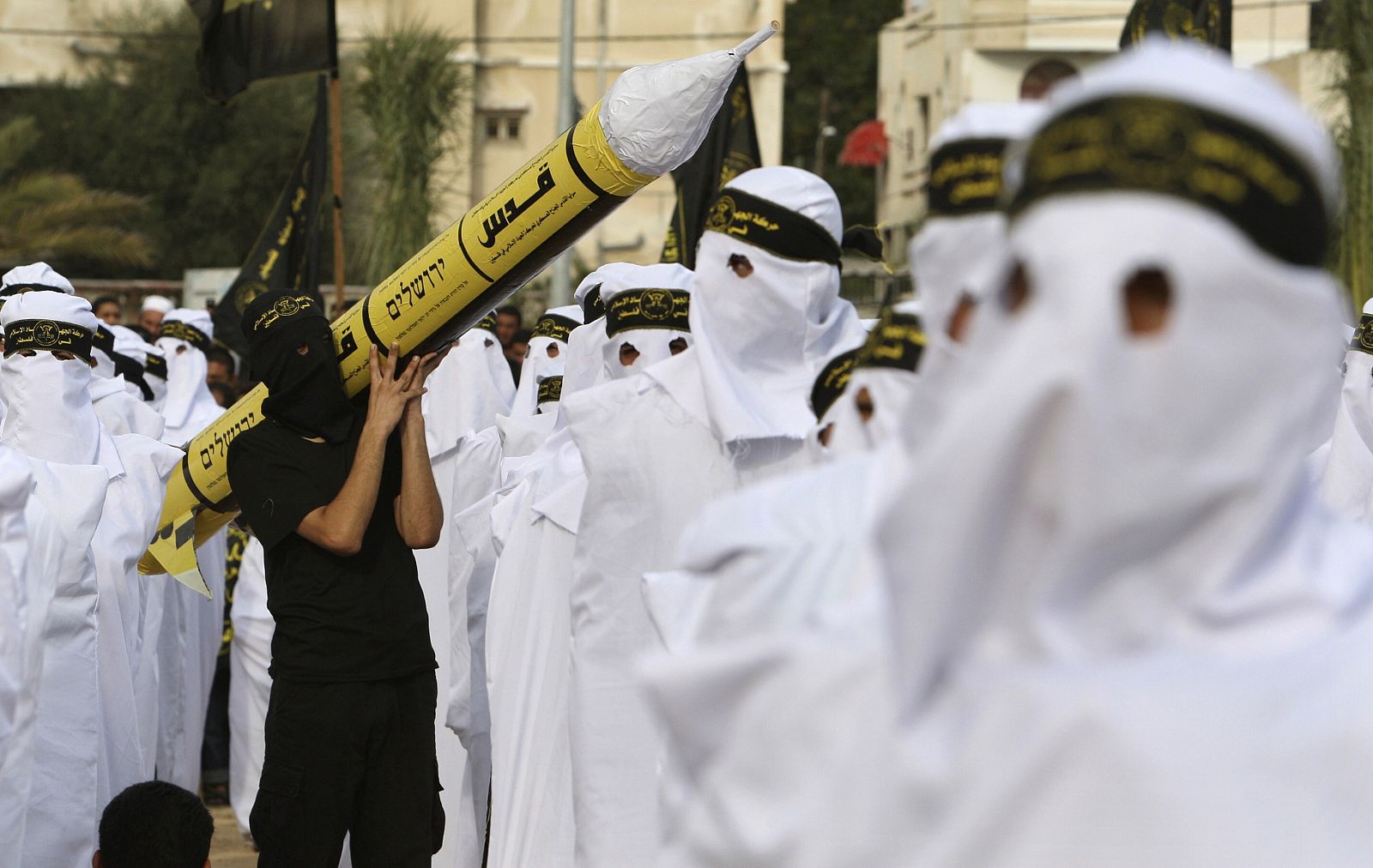 Hamás acuerda con milicias un alto en los cohetes contra Israel