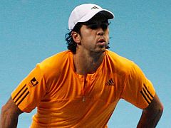 Verdasco acaricia de nuevo la victoria, pero vuelve a perder en Londres