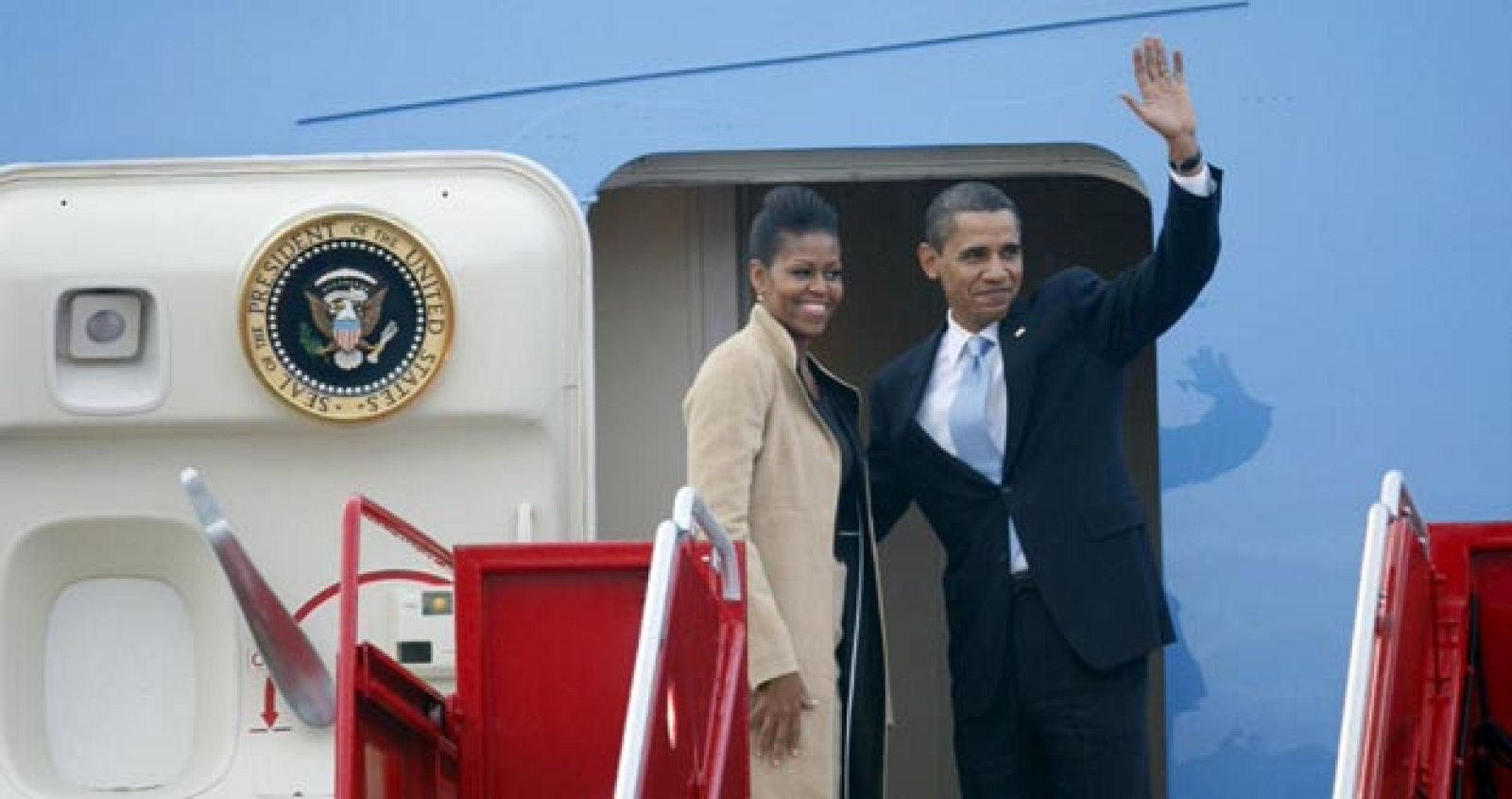 OBAMA REGRESA A WASHINGTON TRAS RECIBIR EL NOBEL DE LA PAZ