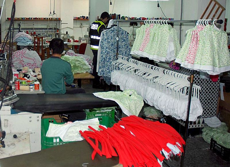 La crisis modera el coste laboral que crece al ritmo más bajo desde 2005, un 3,3% en el tercer trimestre