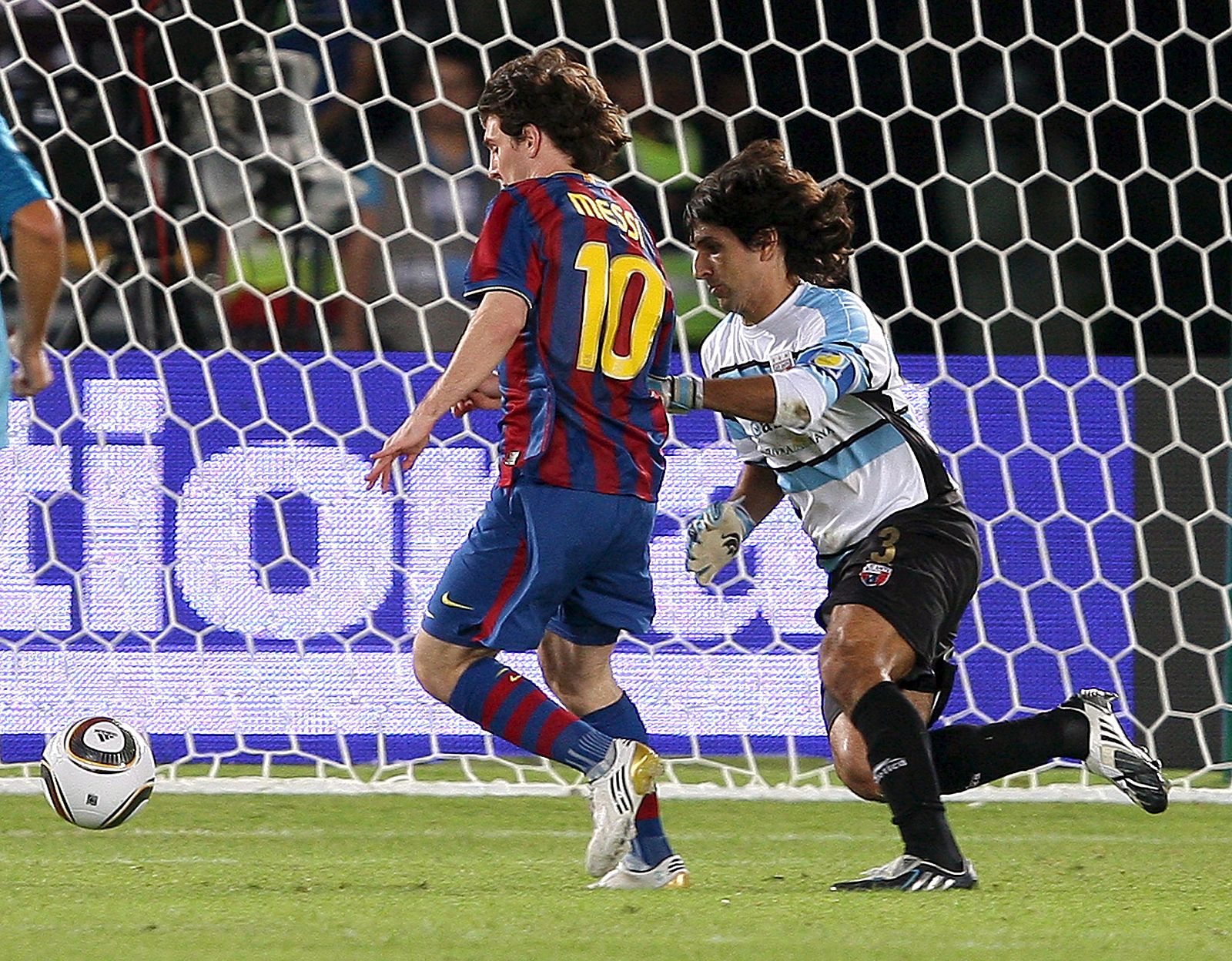 Messi, ante el Atlante