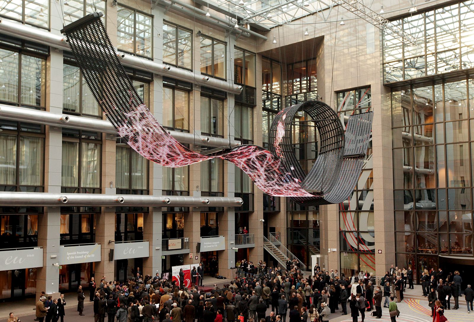 Exposición de Daniel Canogar