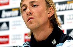 Guti: "El que no se crea mis lesiones que se vaya a coger amapolas"