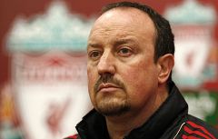 Benítez pide disculpas a los aficionados por la mala racha del Liverpool
