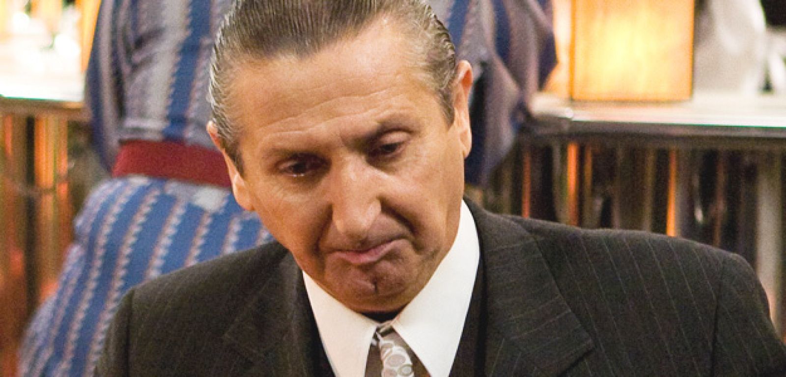 Sebastián Haro es Gabino Cifientes