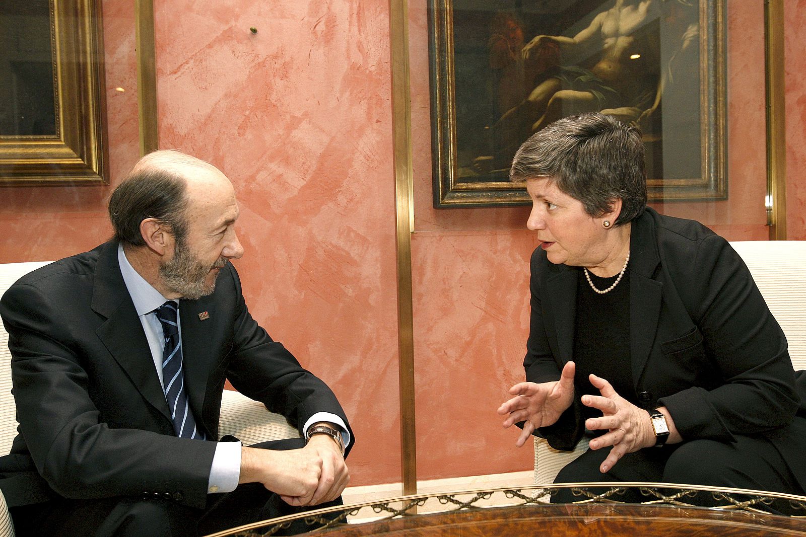 Rubalcaba reunido en Toledo con Janet Napolitano