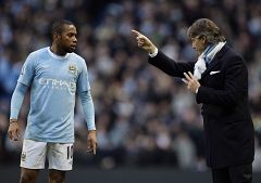 Robinho podría volver al Santos en busca de minutos