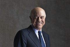 El presidente del BBVA ganó en 2009 5,3 millones de euros y su pensión rozará los 80 millones