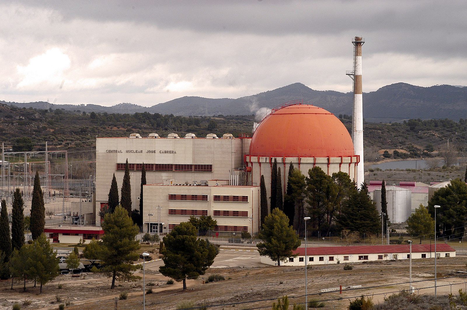 - UNDATED PHOTO - An undated handout photo shows Spain's oldest nuclear plant Jose Cabrera in the ce..