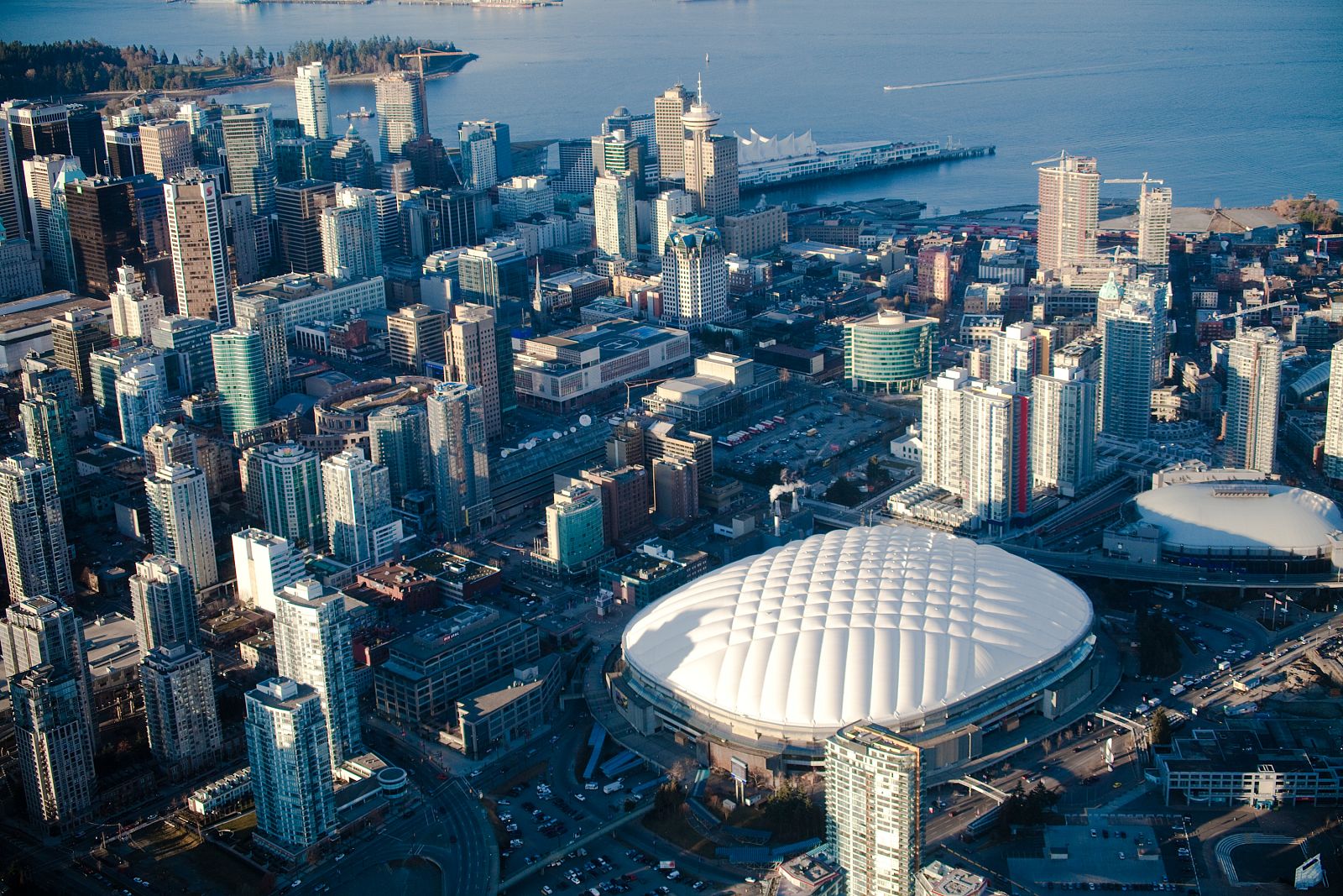 Vista aérea del BC Plaza Stadium, donde se inaugurarán los Juegos de Vancouver