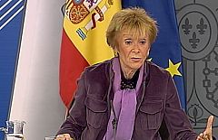 El Gobierno valora que el Rey "arrime el hombro" para ayudar a salir de la crisis