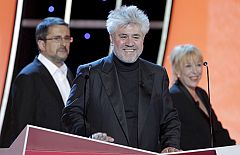 'Celda 211' triunfa en los Goya 2010, en los que Almodóvar se reconcilió con la Academia