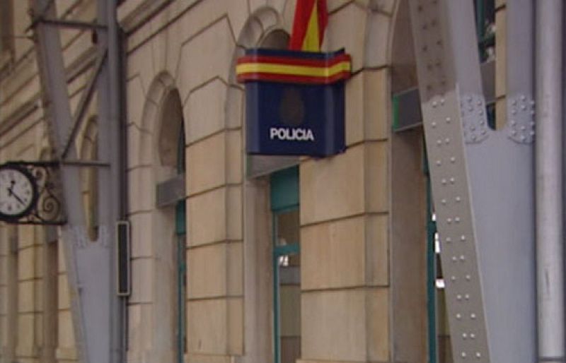 Detenido en Girona un etarra armado que venía de Francia en tren y llevaba huido desde 2002