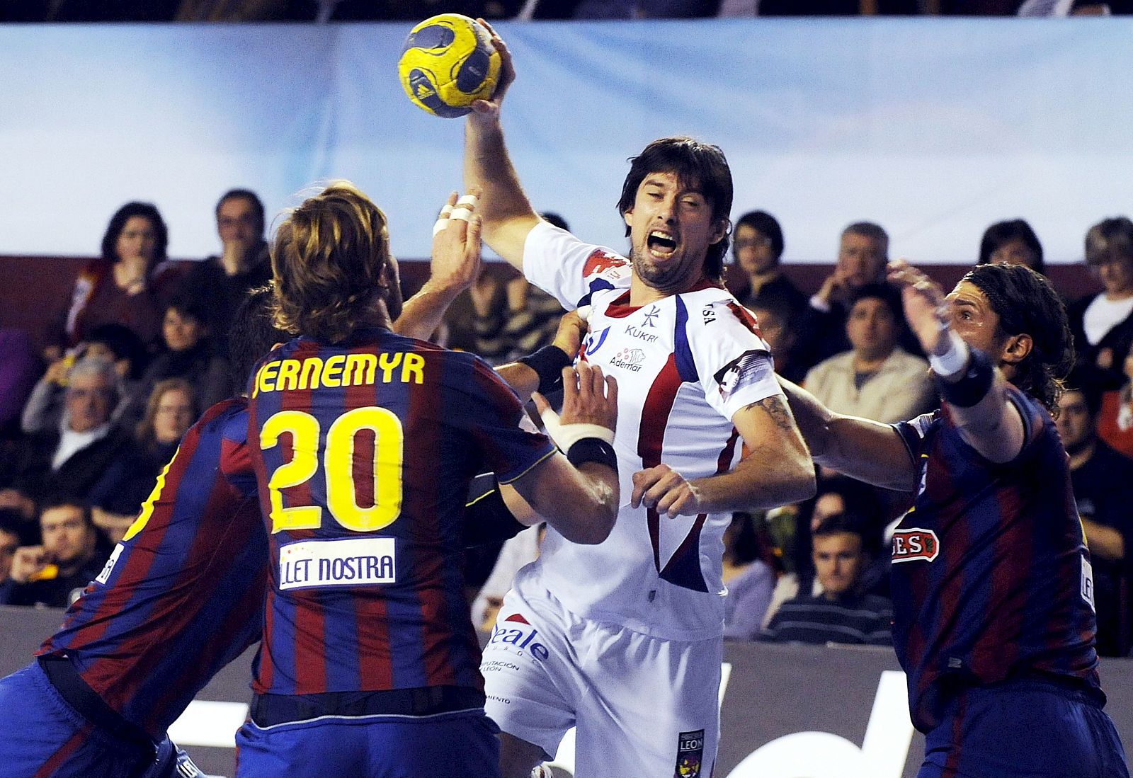 ADEMAR DE LEÓN - FC BARCELONA BORGES