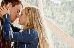 Amanda Seyfried, la 'nueva Scarlett Johansson', protagoniza la romántica 'Querido John'